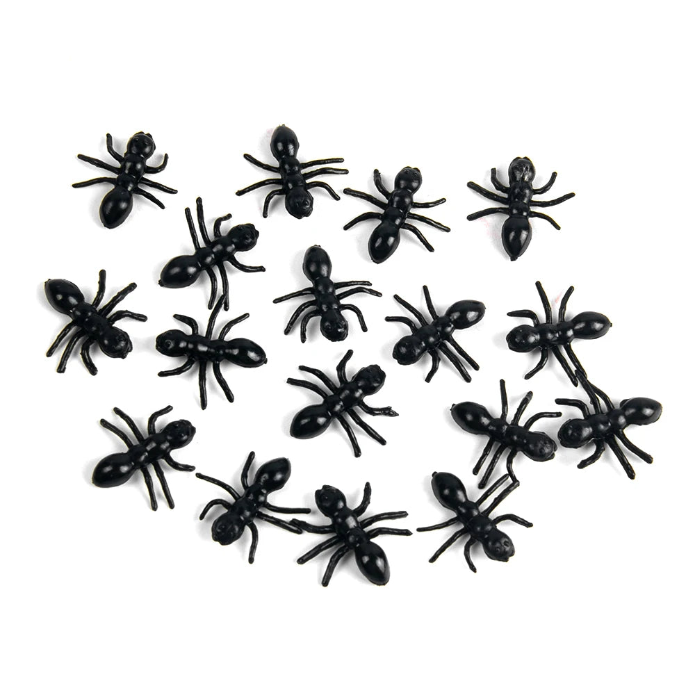 Realistic Plastic Fake Bug Trick Toys Insects Halloween Prank Toy Cockroaches Spiders Worms Kids April Fool's Day Prank Gifts