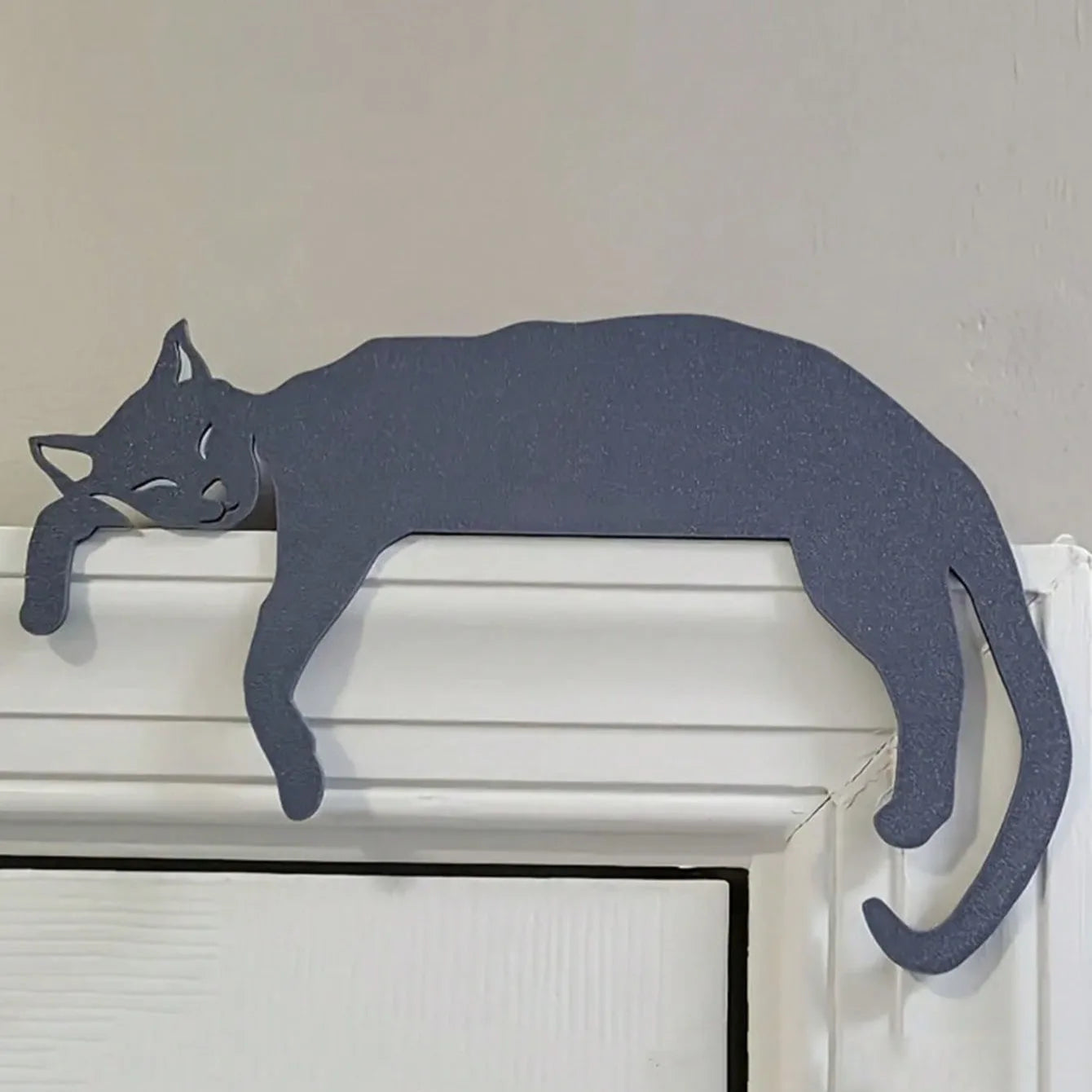 Black Cat Silhouette Metal Wall Sculpture | Living Room/Bedroom Decor | Halloween & Christmas Gift, Door Top Ornament