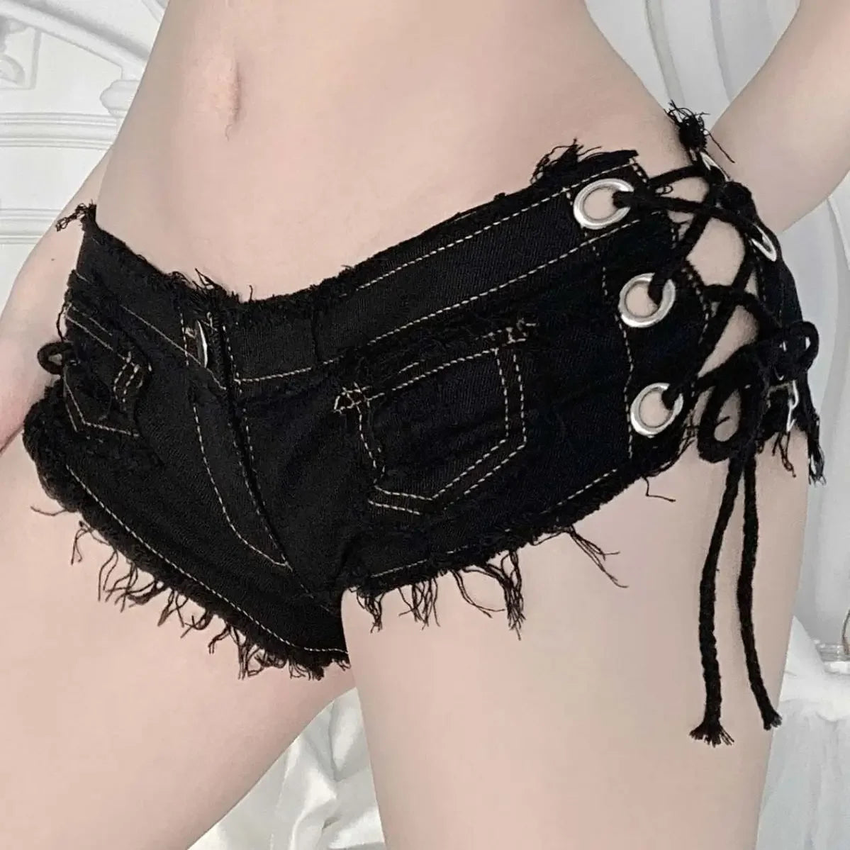 Sexy Low Waist Jeans Shorts Women's European American Style Denim Crossbody Shorts For Nightclubs Summer Fashion Trend