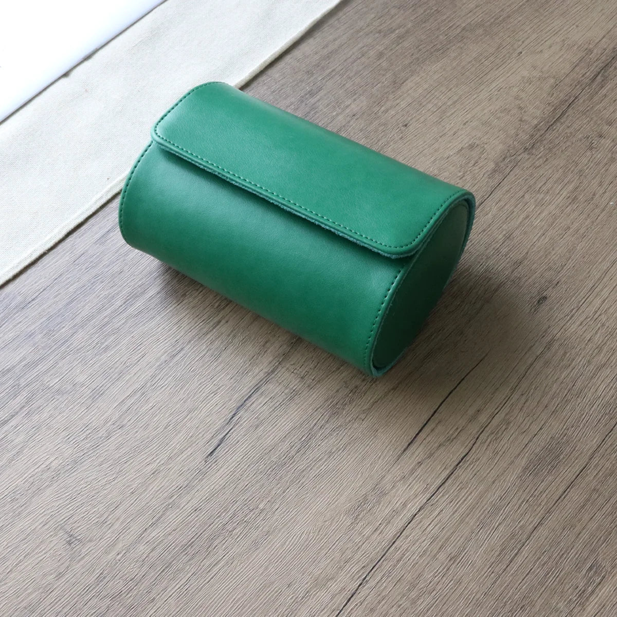 Travel Watch Storage Box Leather Watch Display Case Storage Box Watch Organizers Men Christmas Gift Watch Travel Case Watch Box