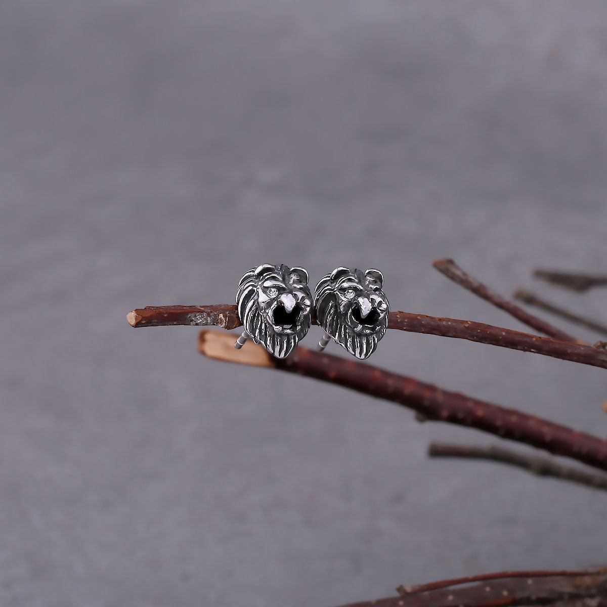 Fashion Animal Lion Stud Earrings For Men Stainless Steel Hip Hop Cool Street Style Earrings Punk Vintage Jewelry Gift