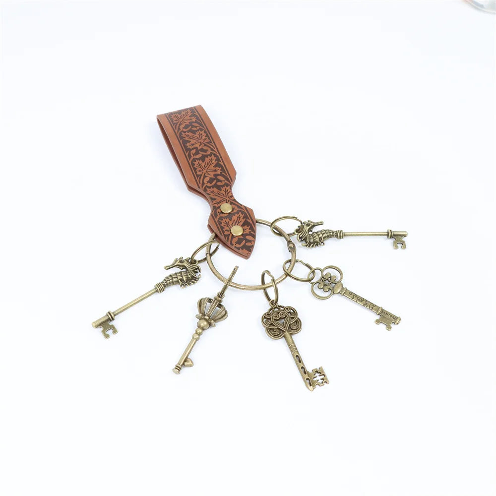 Medieval belts, Renaissance clothing accessories, circular rings, retro metal keychains, cosplay belts, accessories, belts