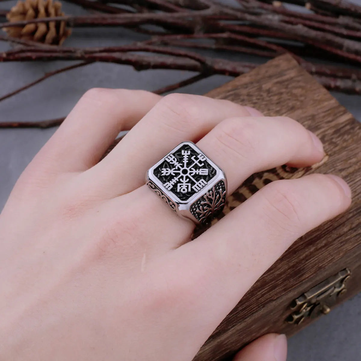 316L Stainless Steel Viking Helm of Awe and Tree of Life Ring Men's Amulet Biker Boys Fashion Boutique Ring Jewelry Gift