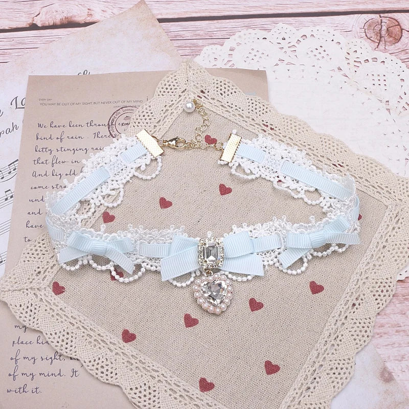 Lolita-Style Lace Choker Pearl Heart Rhinestone Necklace Lolita Pendant Girl Sweet Pearl Necklace with Heart Pendant for Women