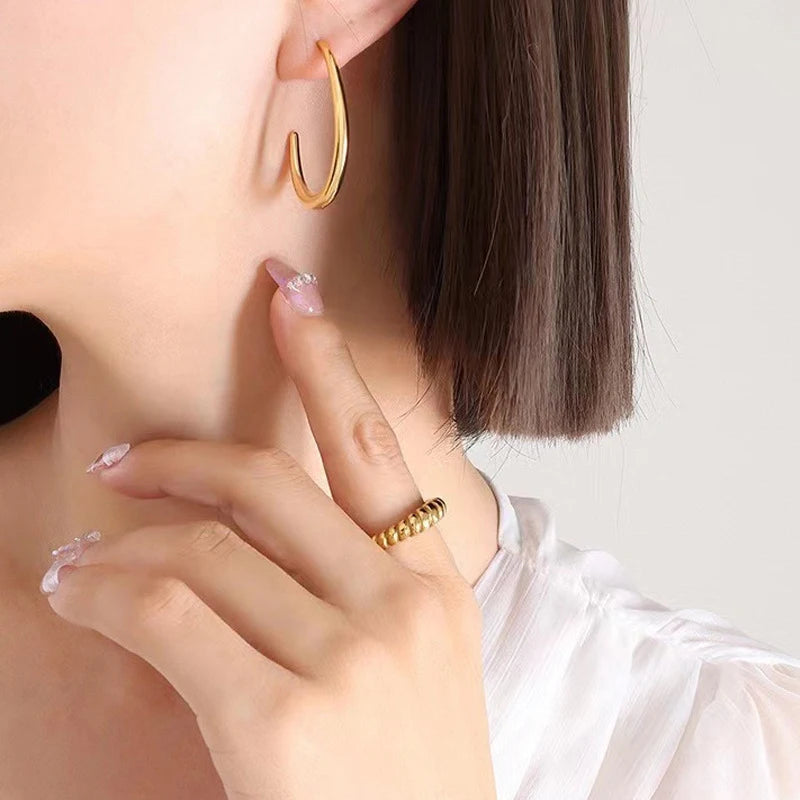 New Geometric C Shaped Statement Earring Stainless Steel Gold Plated Stud Earrings for Women Tarnish Free Fashion Jewelry Gift