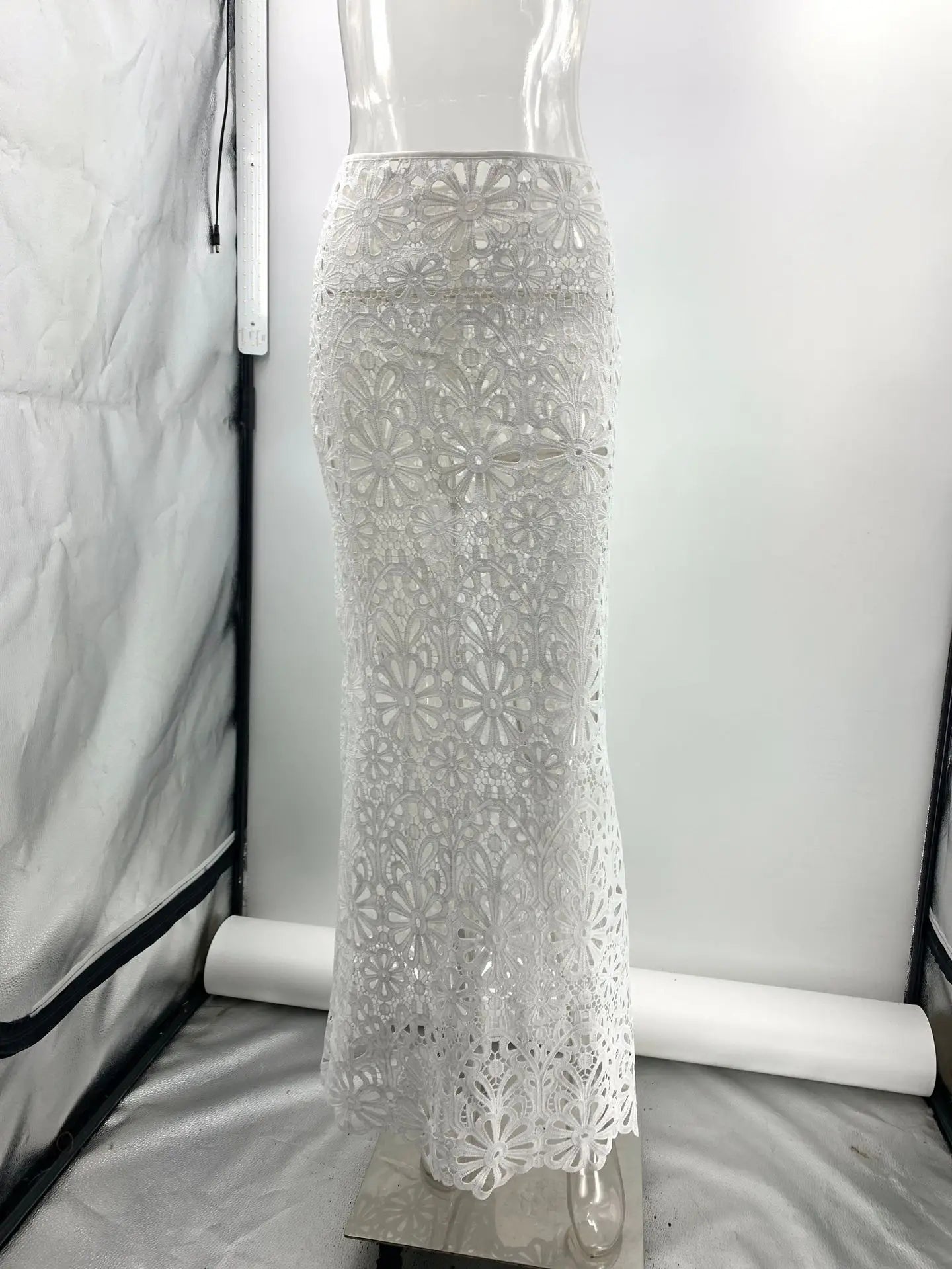 White Elegant Embroidery Hollow Out Beach Dresses Set Sexy See Though Crop Tops Long Skirts Women Sets Summer Women Outfits