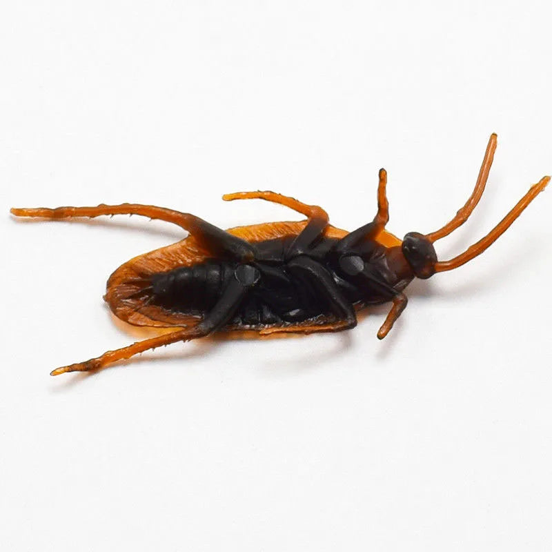Realistic Plastic Fake Bug Trick Toys Insects Halloween Prank Toy Cockroaches Spiders Worms Kids April Fool's Day Prank Gifts