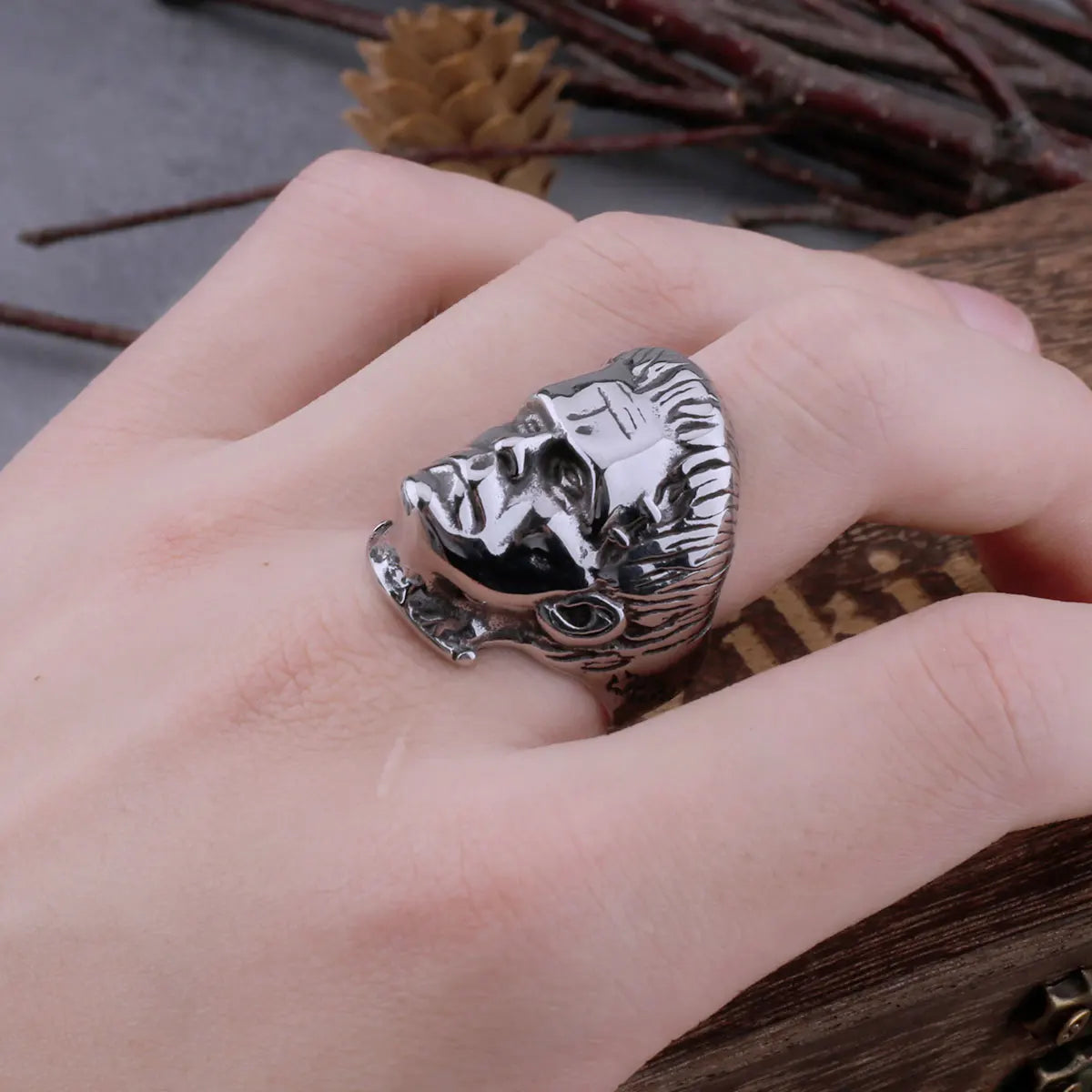 316L Stainless Steel Frankenstein and Science Giant Head Ring Ring Men's Retro Hip Hop Biker Fashion Ring Character Jewelry Gift