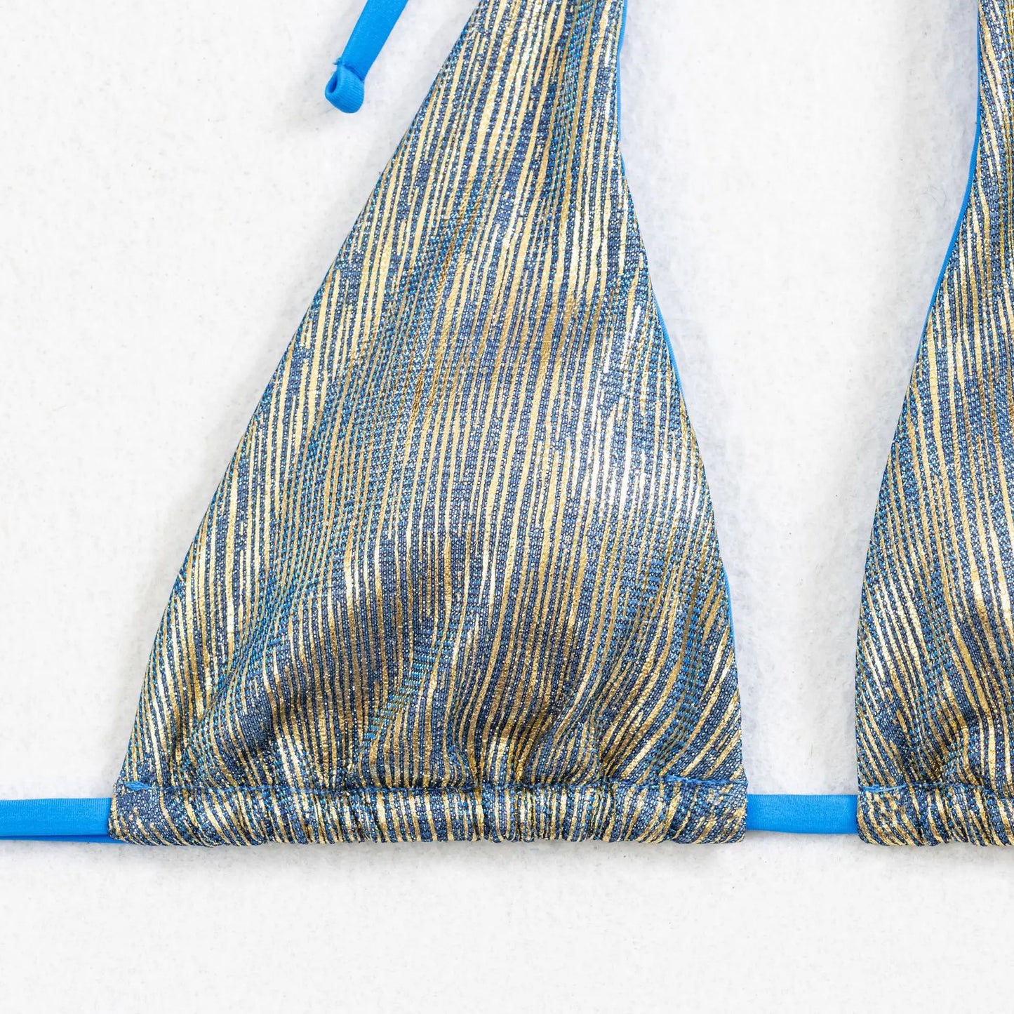 Sexy Golden String Bikini 2024 Women Swimsuit Female Swimwear Thong Halter Bikinis Set Brazilian Beach Bathing Suit Biquini