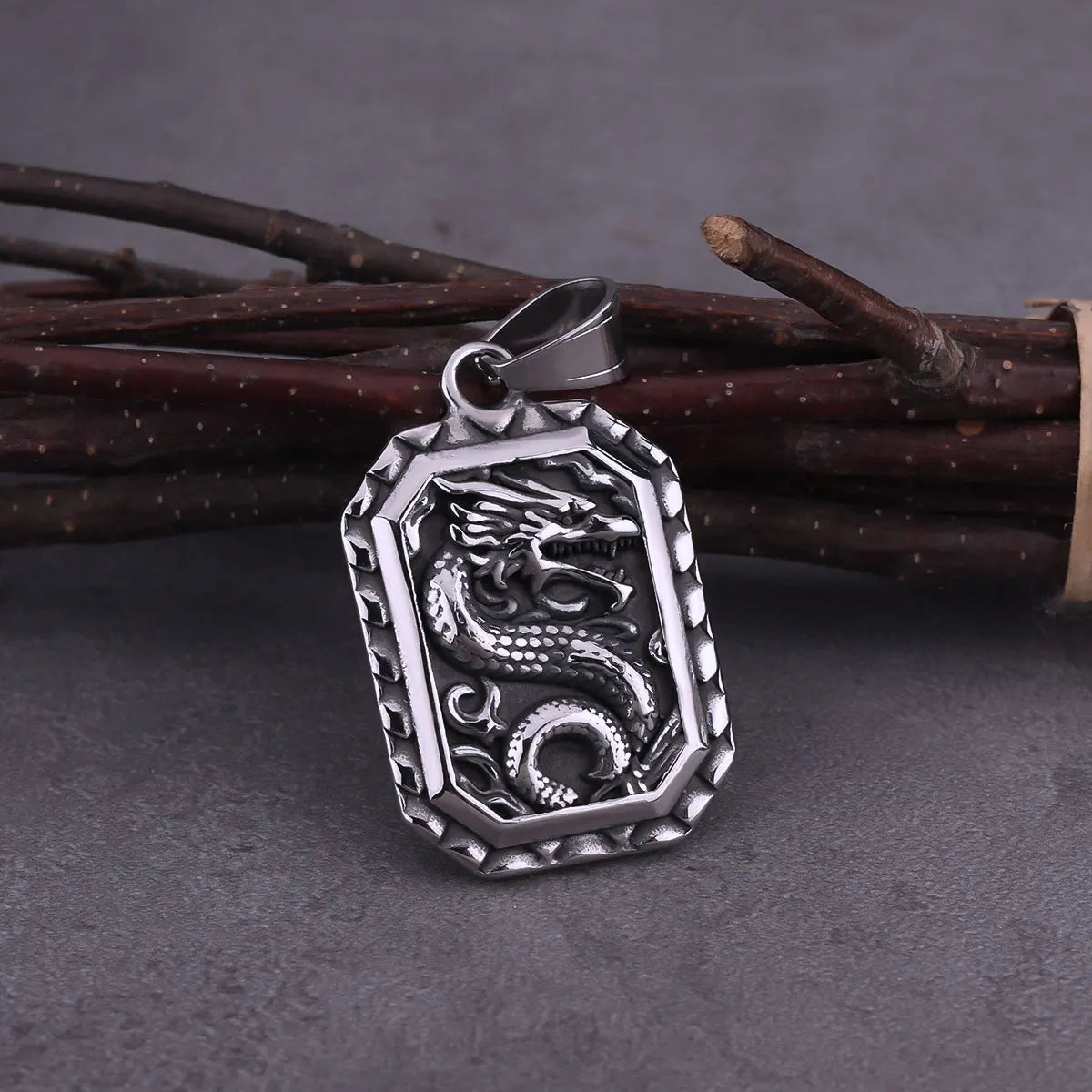 Vintage Vikings Animal Dragon Ouroboros Pendant Carved Scales Texture Stainless Steel Jewelry Scandinavian Amulet Necklace Gift