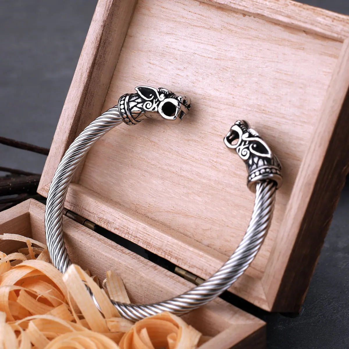 Stainless Steel Viking Faucet Bracelet for Men and Women Vintage Fashion Wristband Cuff Ring Nordic Male Jewelry As Gift