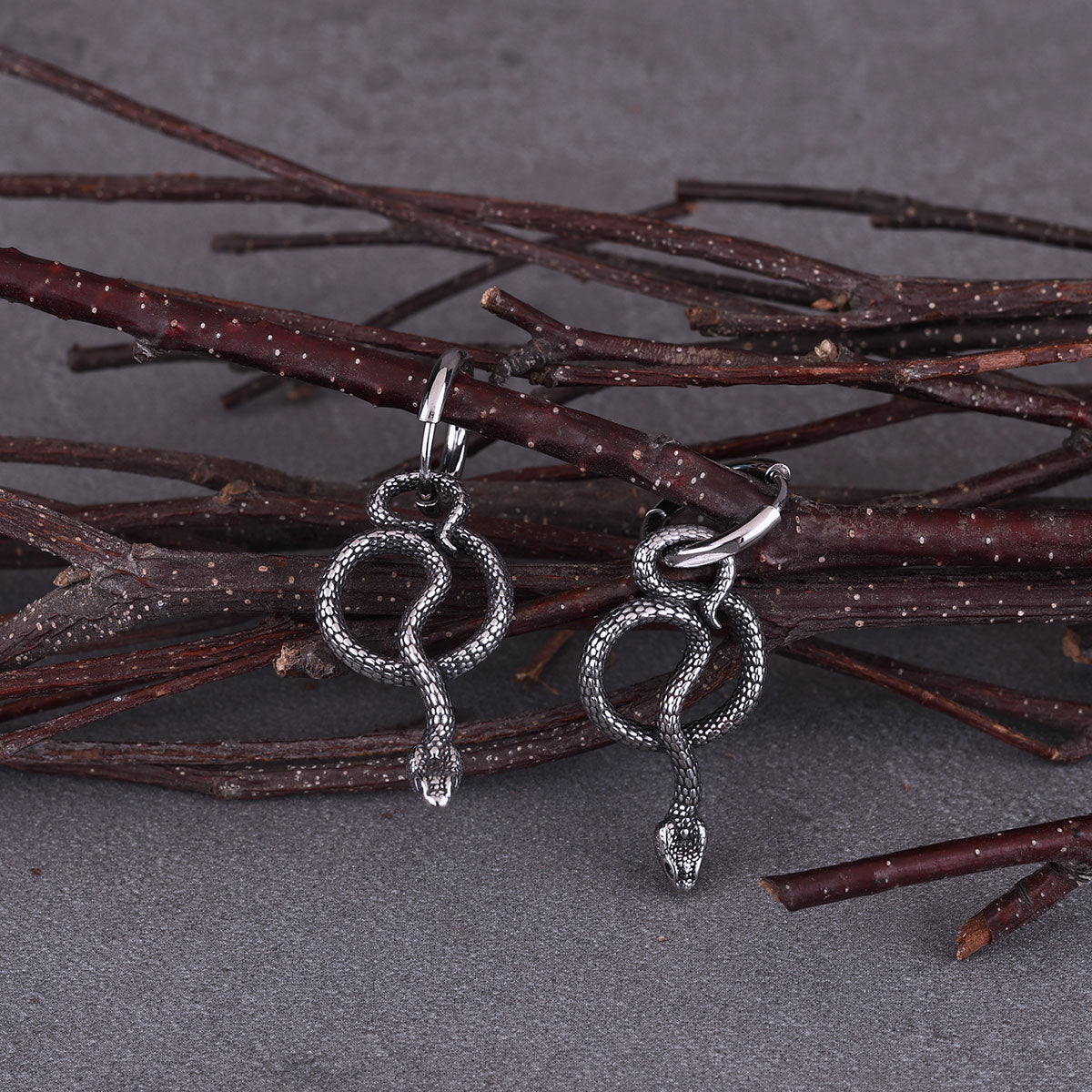 Punk Twisted Snake Street Tail Snake Earrings for Men and Women Party Earrings Glamorous Everyday Gifts Stainless Steel Jewelry