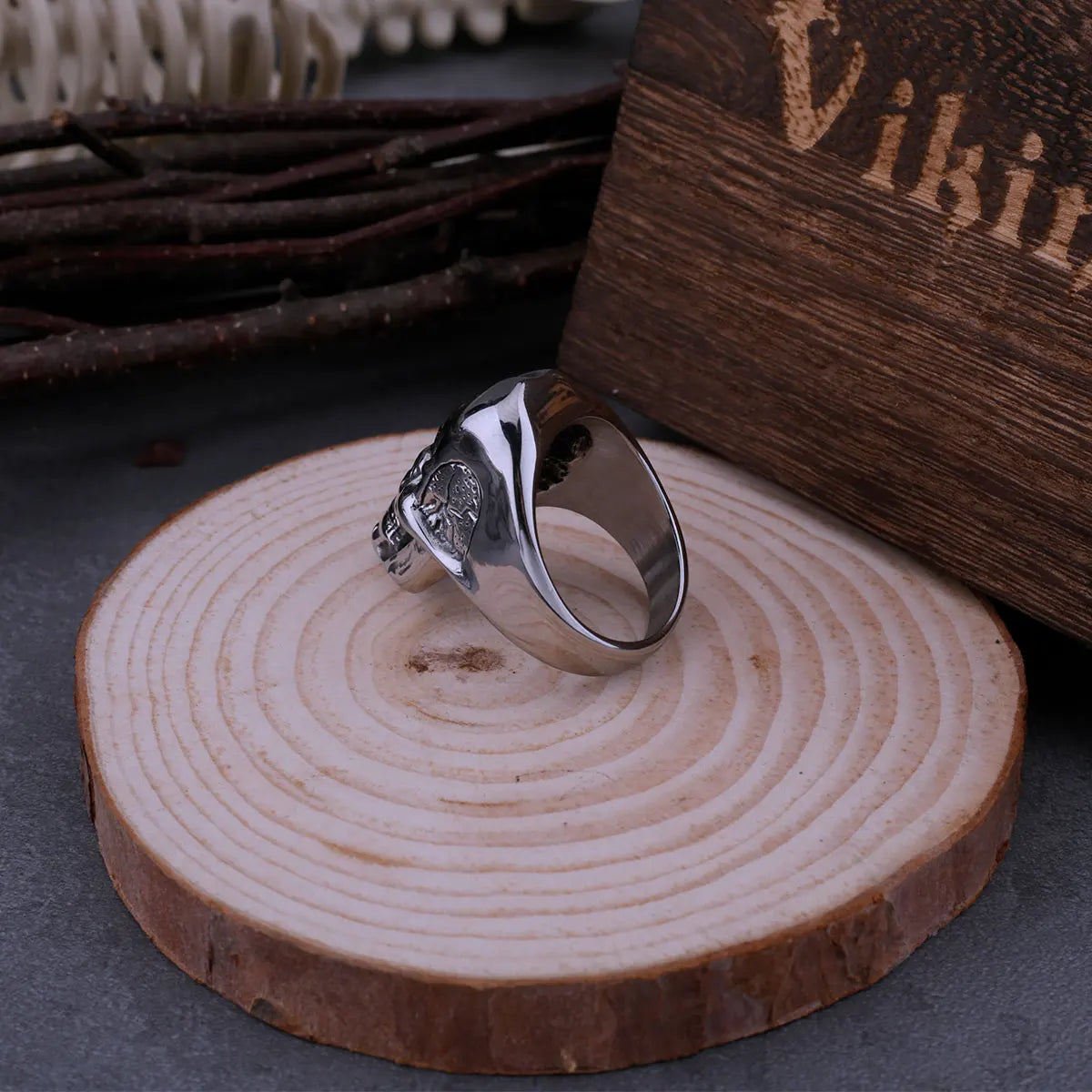 316L Stainless Steel Neo-Gothic Twist Skull Ring for Men Fashion Rock Polished Accessories Hip Hip Biker Jewelry As A Gift