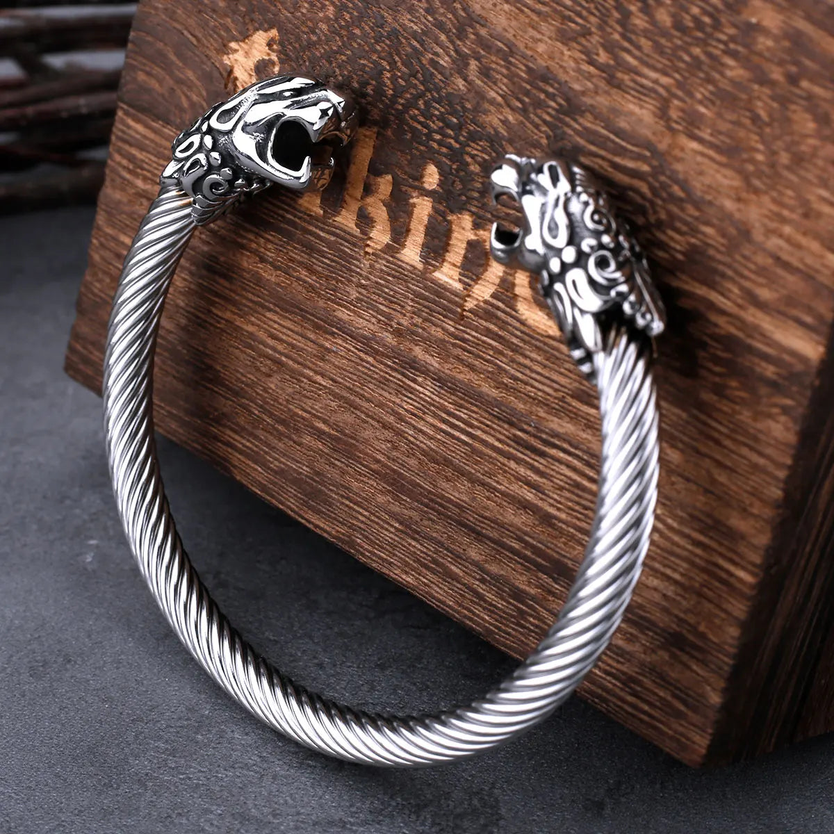 Stainless Steel Nordic Dragon Head Bracelet Men Fashion Hip Hop Biker Wristband Cuff Viking Arm Ring Punk Jewelry for Men's Gift