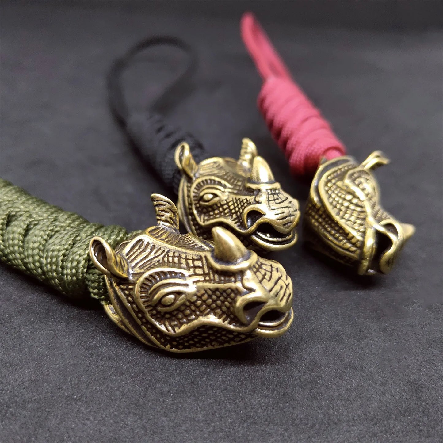Rhino Avatar Retro Brass Ornaments Men's and Women's Key Ring Gifts Bag Knife Rope Pendant Crafts Accessories Handmade Keychain