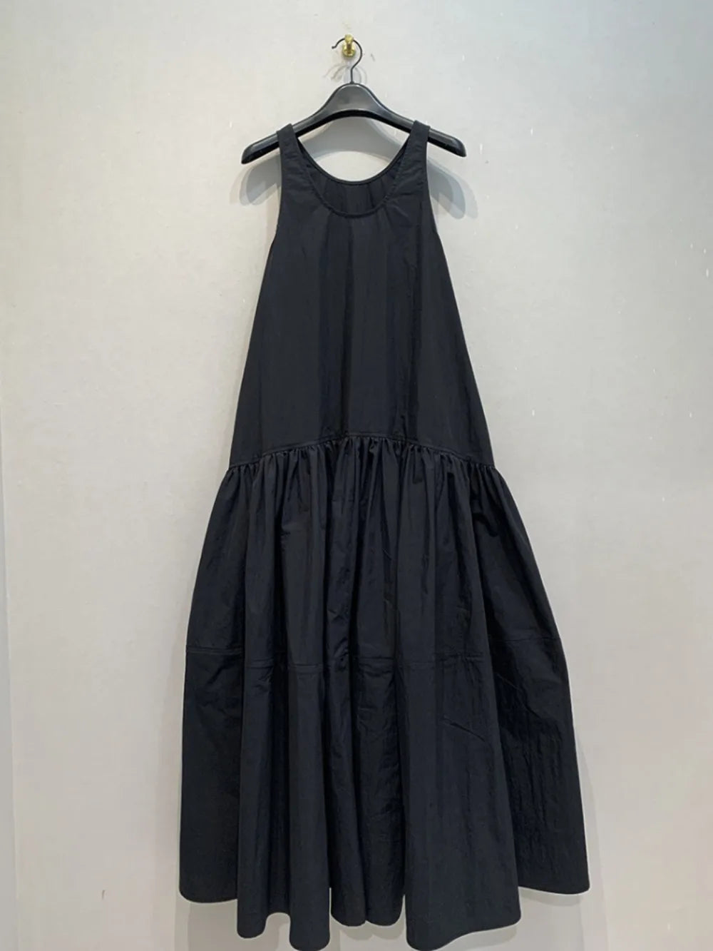 Kuzuwata New Sleeveless Collarless Slim Fit Dress Loose Big Swing Waist Casual Simple Robe Japan Fashion Lazy Ruched Vestidos