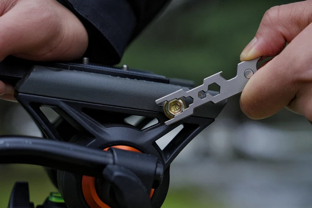 EDC TItanium Alloy with Titanium Key Ring Pry Bar Screwdriver Bottle Opener Handle Multi-tool profession Portable Outdoor Tools