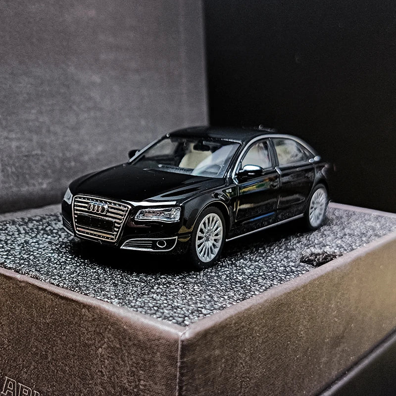 Maisdi 1/64 Scale Audi A8L D4 Generation Sedan Simulation Alloy Car Model Collectible Ornament Ideal Christmas Gift Toy Vehicle