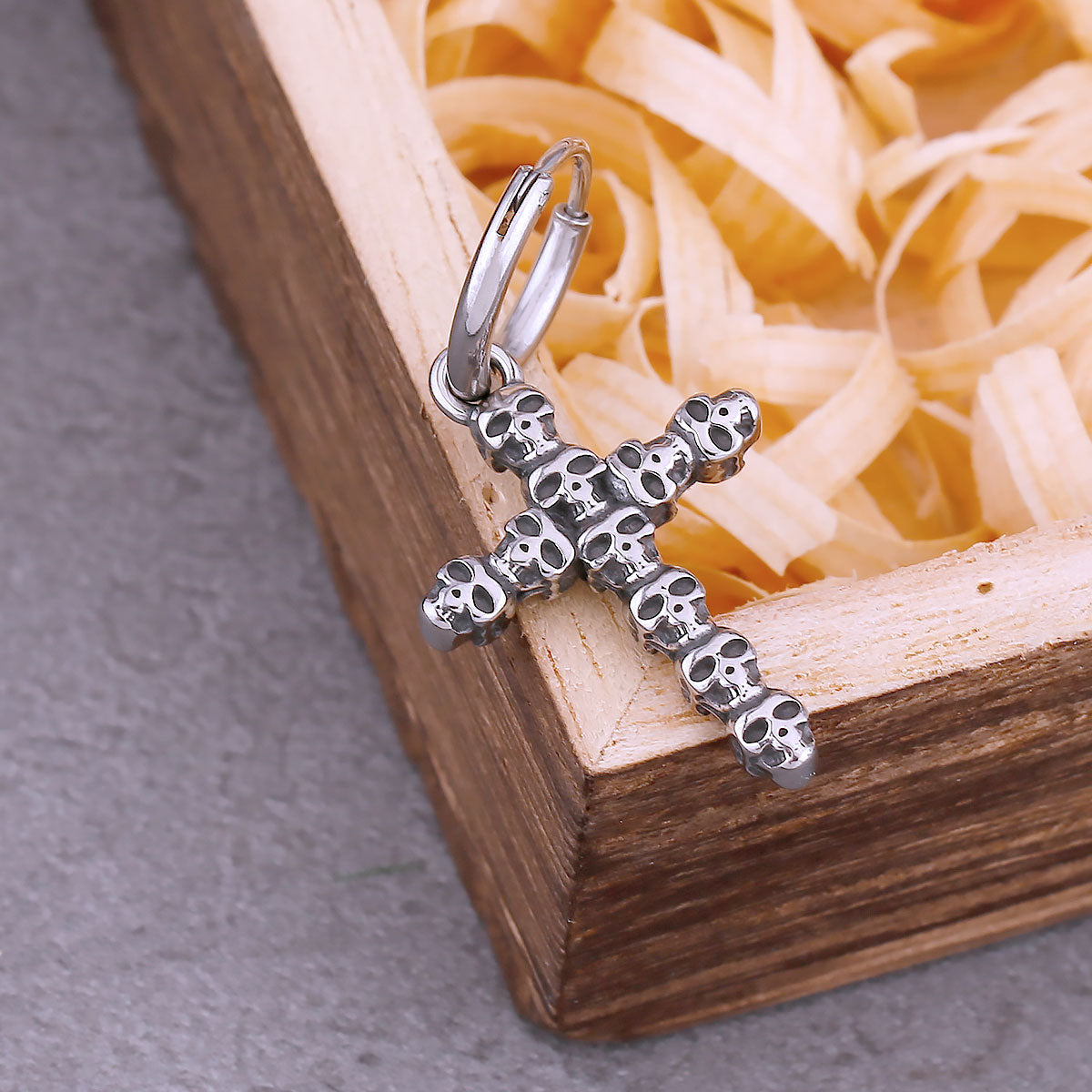 Gothic Skull Cross Drop Earrings For Men Stainless Steel Hip Hop Rock Band Cool Earrings Fashion Vintage Punk Jewelry As Gift
