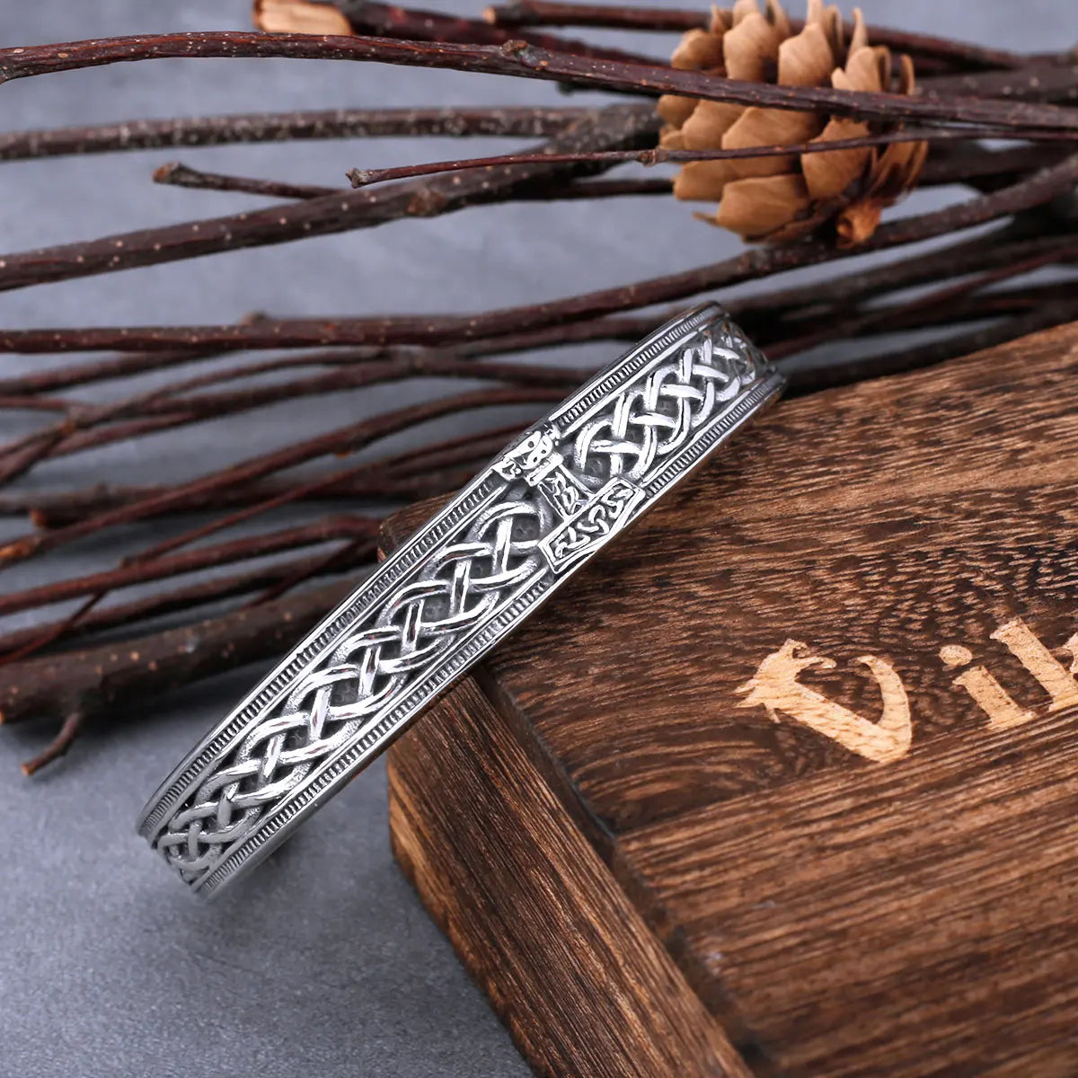 Stainless Steel Vikings Hammer Bracelet for Men Women Stainless Steel Celtic Knot Amulet Wristband Cuff Bracelet Nordic Jewelry