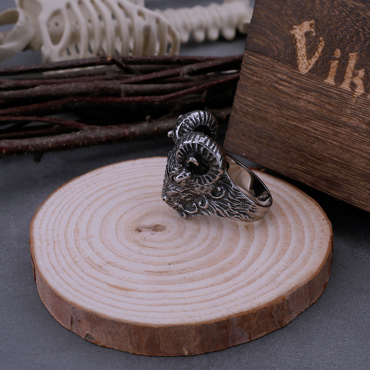 316L Stainless Steel Vintage Goat Sheep Animal Rings Men's Fashion Hip Hop Biker Rings Animal Jewelry Birthday Creative Gifts