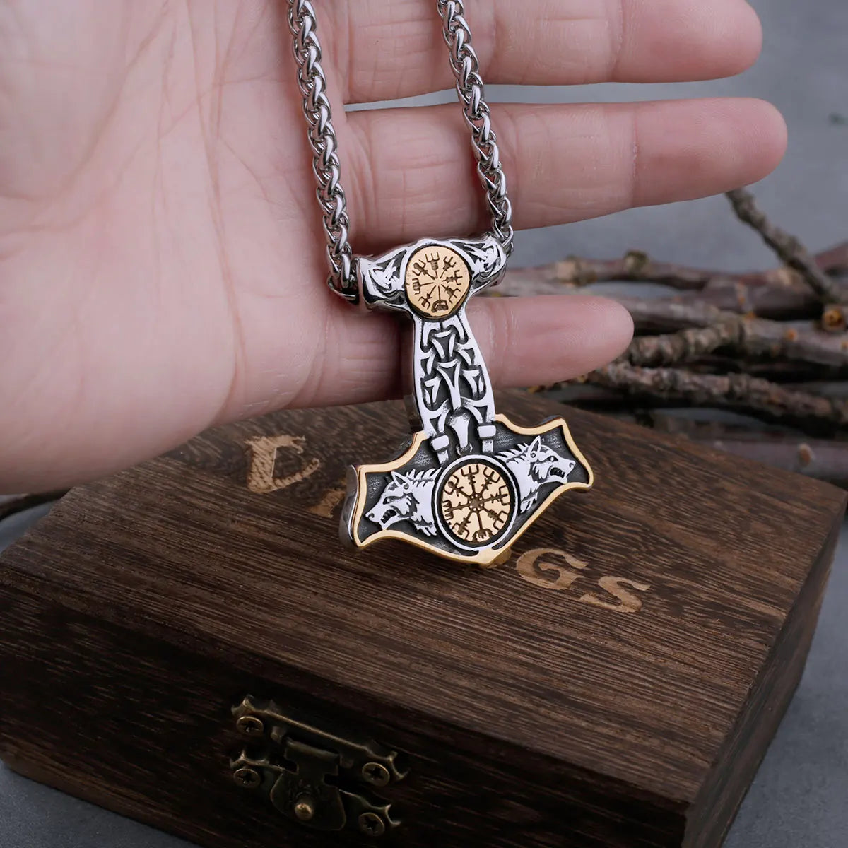 Stainless Steel Viking Thor's Hammer Mjolnir Wolf Head and Road Sign Compass Necklace Men's Norway Amulet Pendant Viking Jewelry