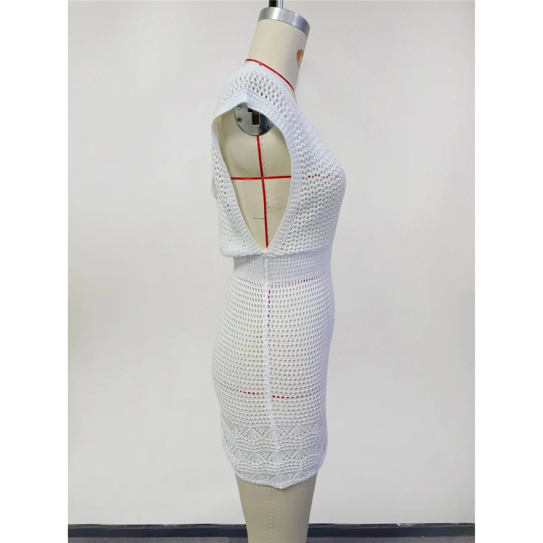 New Deep V Neck Backless Hollow Out Crochet Knitted Tunic Beach Cover Up Cover-ups Beach Dress Beach Wear Beachwear Female V6180