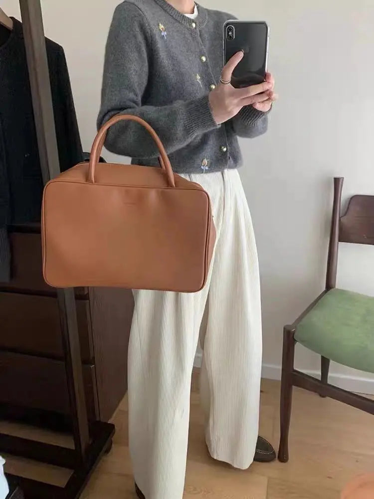 Grey Embroidered Raccoon Velvet Sweater Jacket for Women's Autumn and Winter 2024 New Lazy Style Korean Knitted Cardigan Top