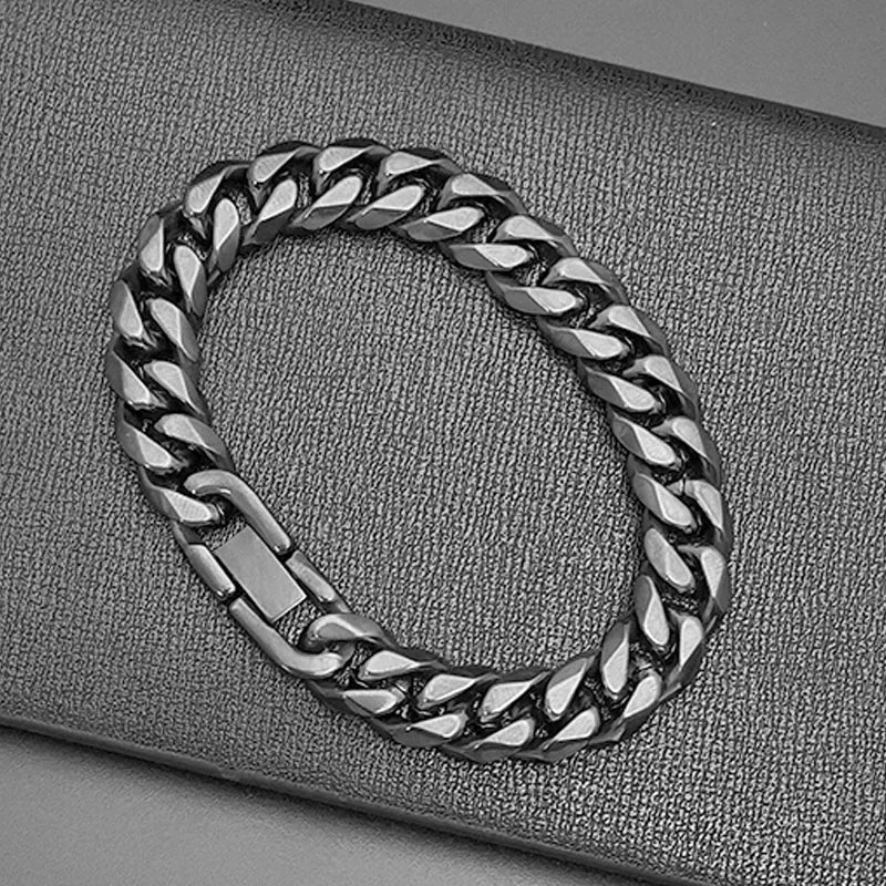 Black Bracelet Men's Accessories Cuban Hip Hop Bracelet Chain Fashion Stainless Steel Men's Chain Gift Vintage Bracelet Jewelry