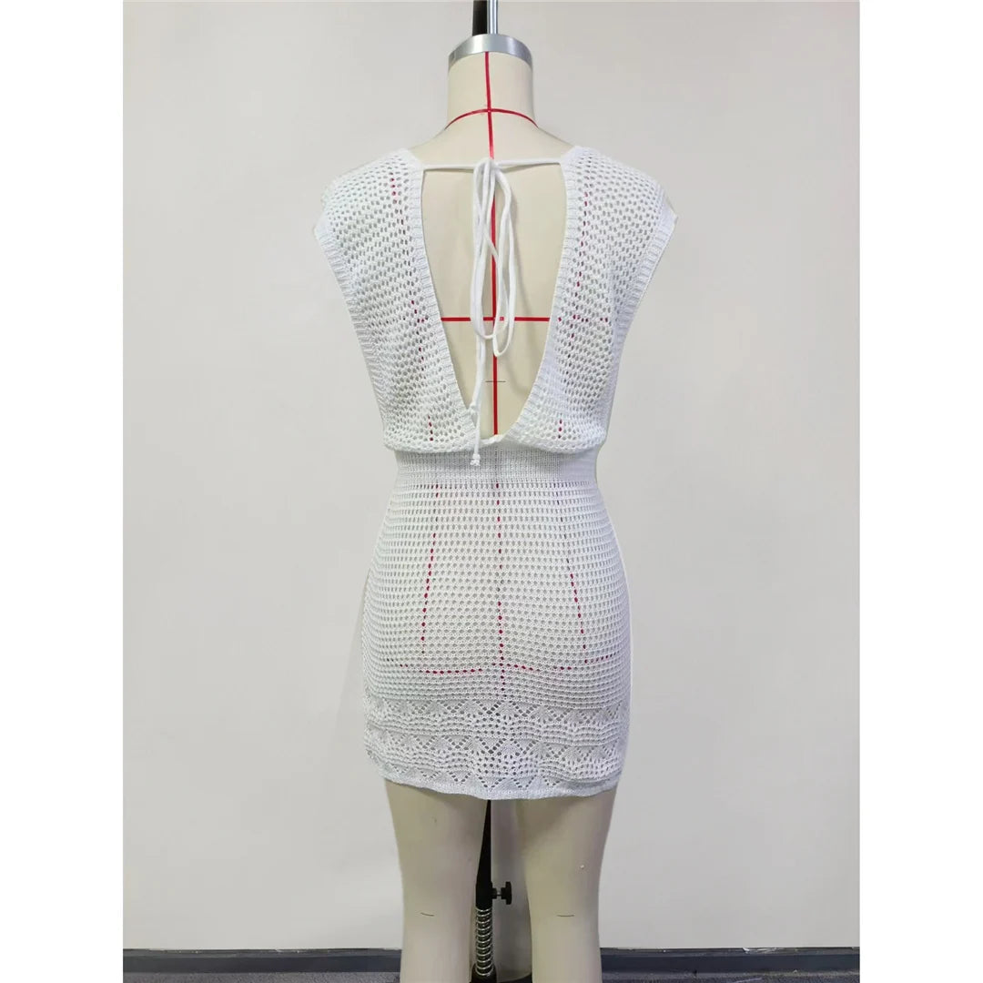 New Deep V Neck Backless Hollow Out Crochet Knitted Tunic Beach Cover Up Cover-ups Beach Dress Beach Wear Beachwear Female V6180