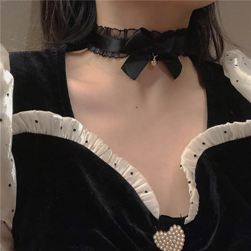 Cute White Black Lace Butterfly Bowknot Clavicle Chain Necklace For Women Crystal Bell Pendant Choker Necklace Fashion Jewelry